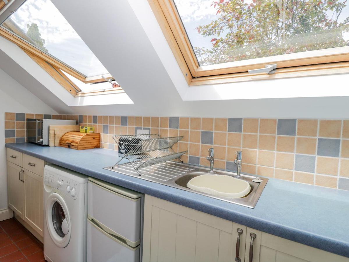 Parkfield Cottage Sturminster Marshall Екстер'єр фото